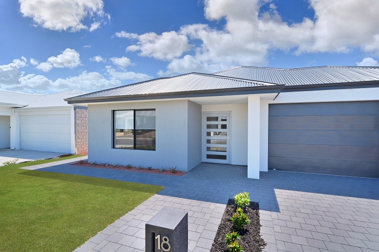 BALDIVIS - 2 Bed HPS Home - AVAILABLE NOW — Home image 6