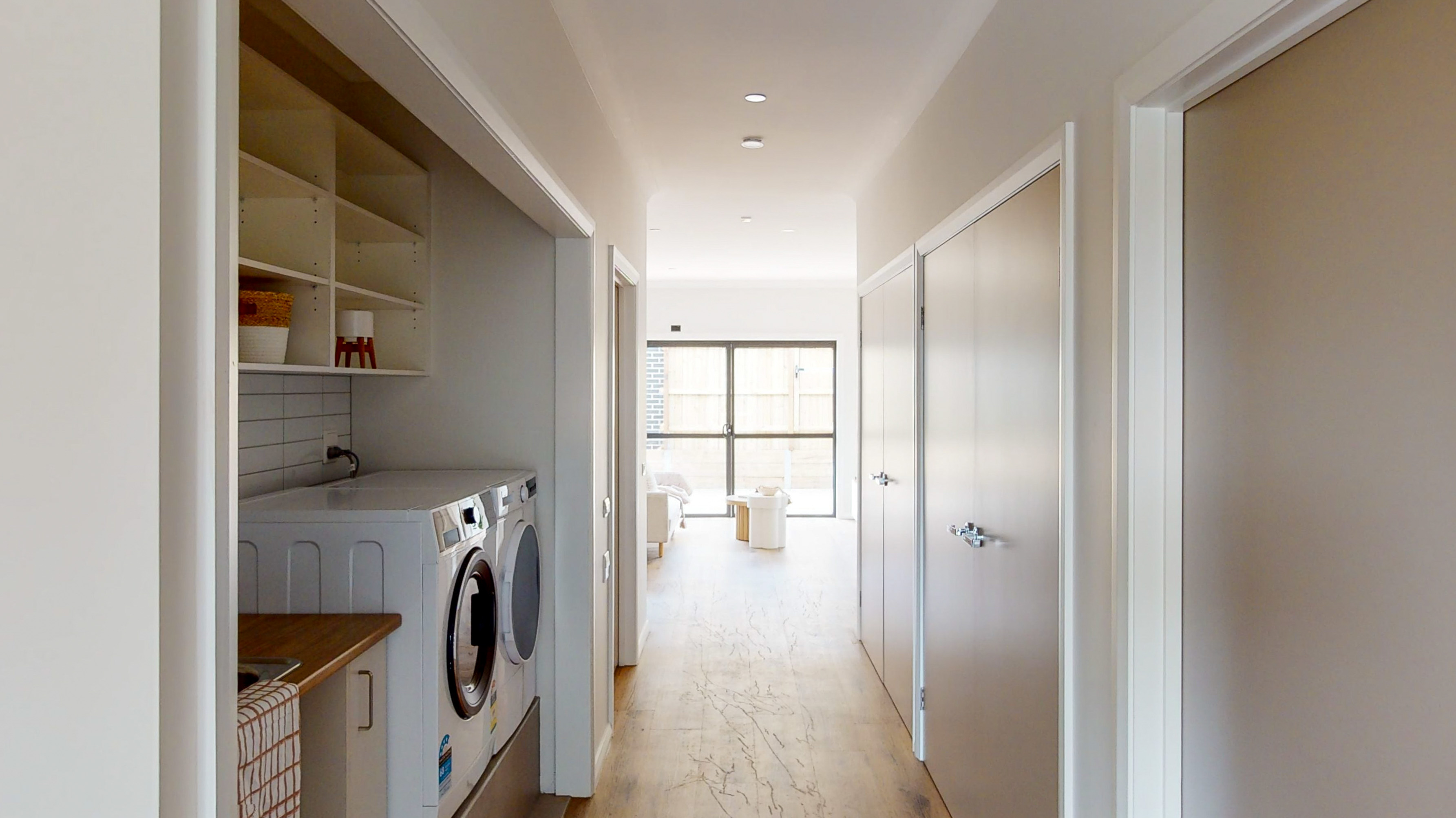 Pear Tree House – Modern 2-Bed HPS/IL SDA Home in the Heart of Pakenham — Home image 3