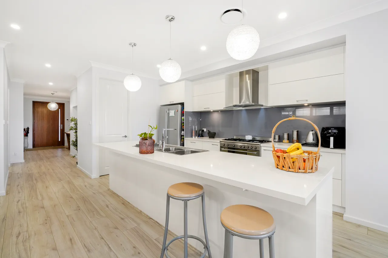 Modern 4-bedroom SIL Home Blacktown — Home image 3