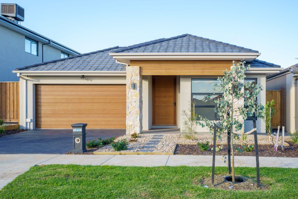 Robust Home in Fraser Rise! BYO Supports — Home image 4