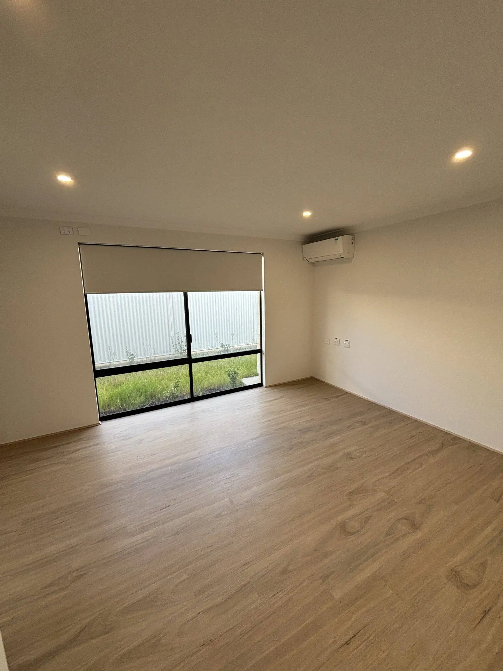 Eglinton Shared SDA House — Home image 7