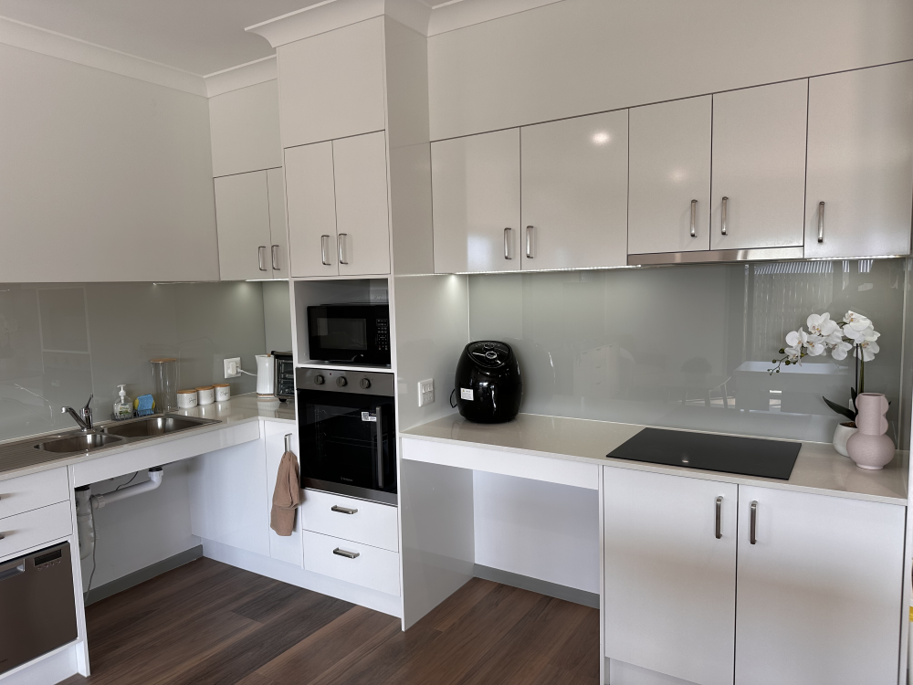 Greenbank 3 Bed, 3 Bath + OOA — Home image 4