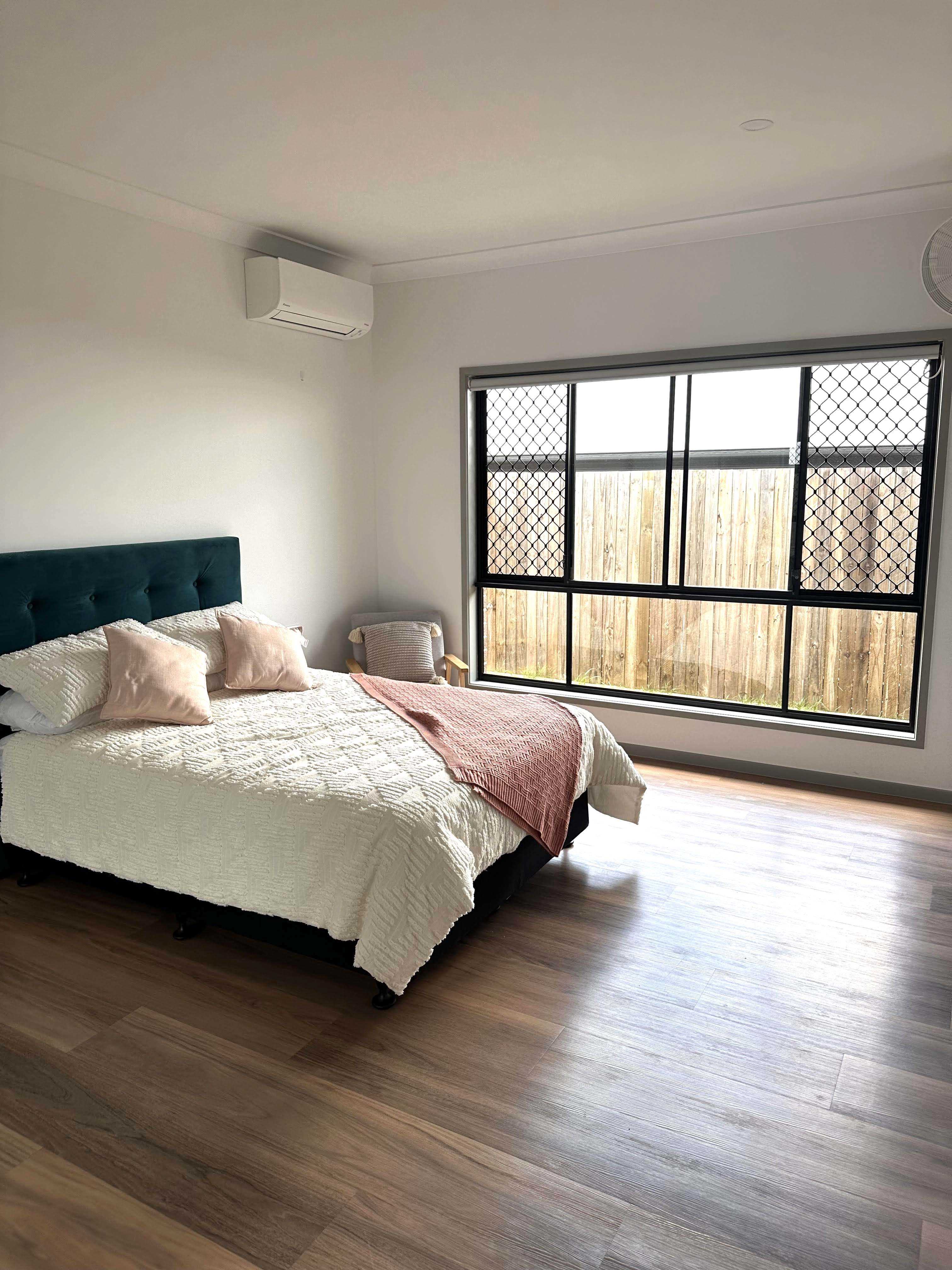 3 Bedroom home with OOA in Greenbank, Queensland — Home image 3