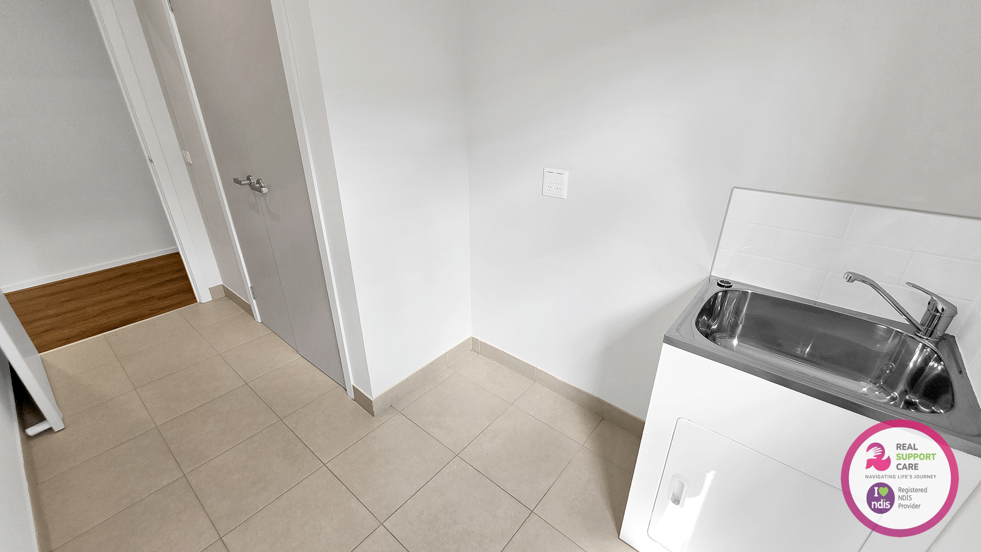 CLYDE NORTH - BRAND NEW IMPROVED LIVEABILITY HOME - 4 PARTICIPANTS — Home image 9