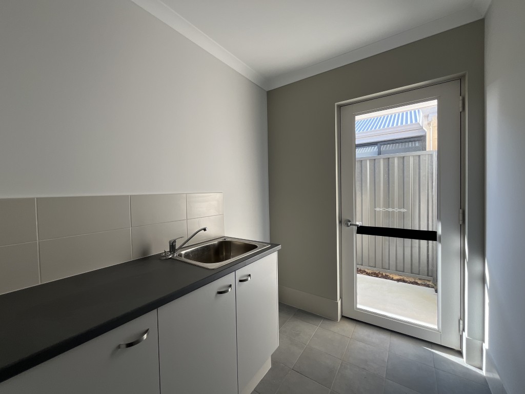Find Comfort, Freedom & Community in Beautiful Lakelands — Home image 26