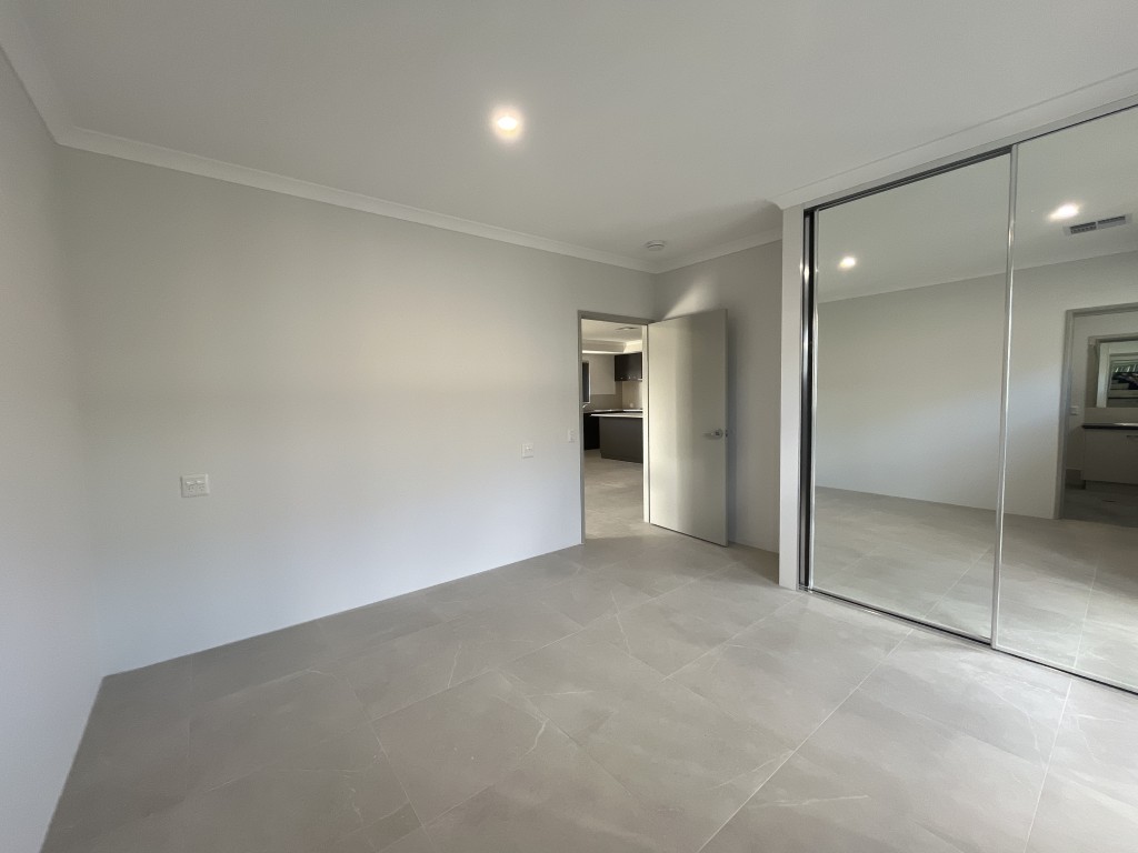 Find Comfort, Freedom & Community in Beautiful Lakelands — Home image 3