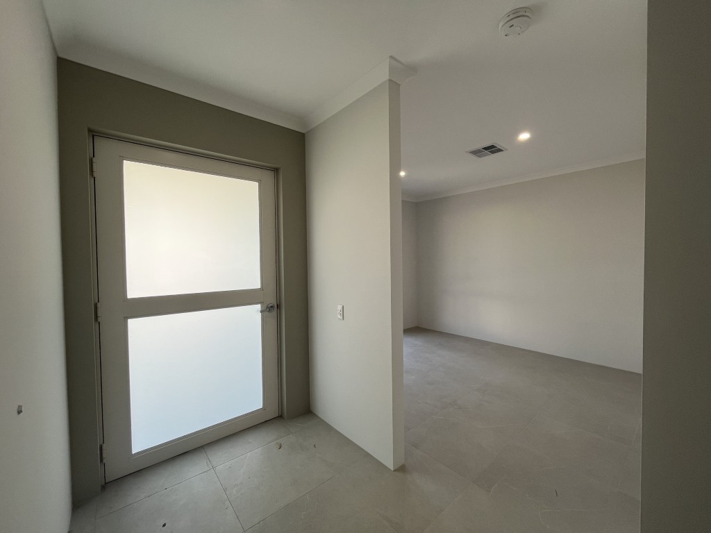 Find Comfort, Freedom & Community in Beautiful Lakelands — Home image 16