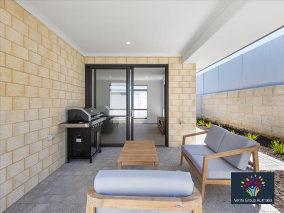 Peaceful Haven - Ready to move in! 3 Bed Furnished Home in Karnup — Home image 6