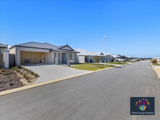 Peaceful Haven - Ready to move in! 3 Bed Furnished Home in Karnup — Home image 30