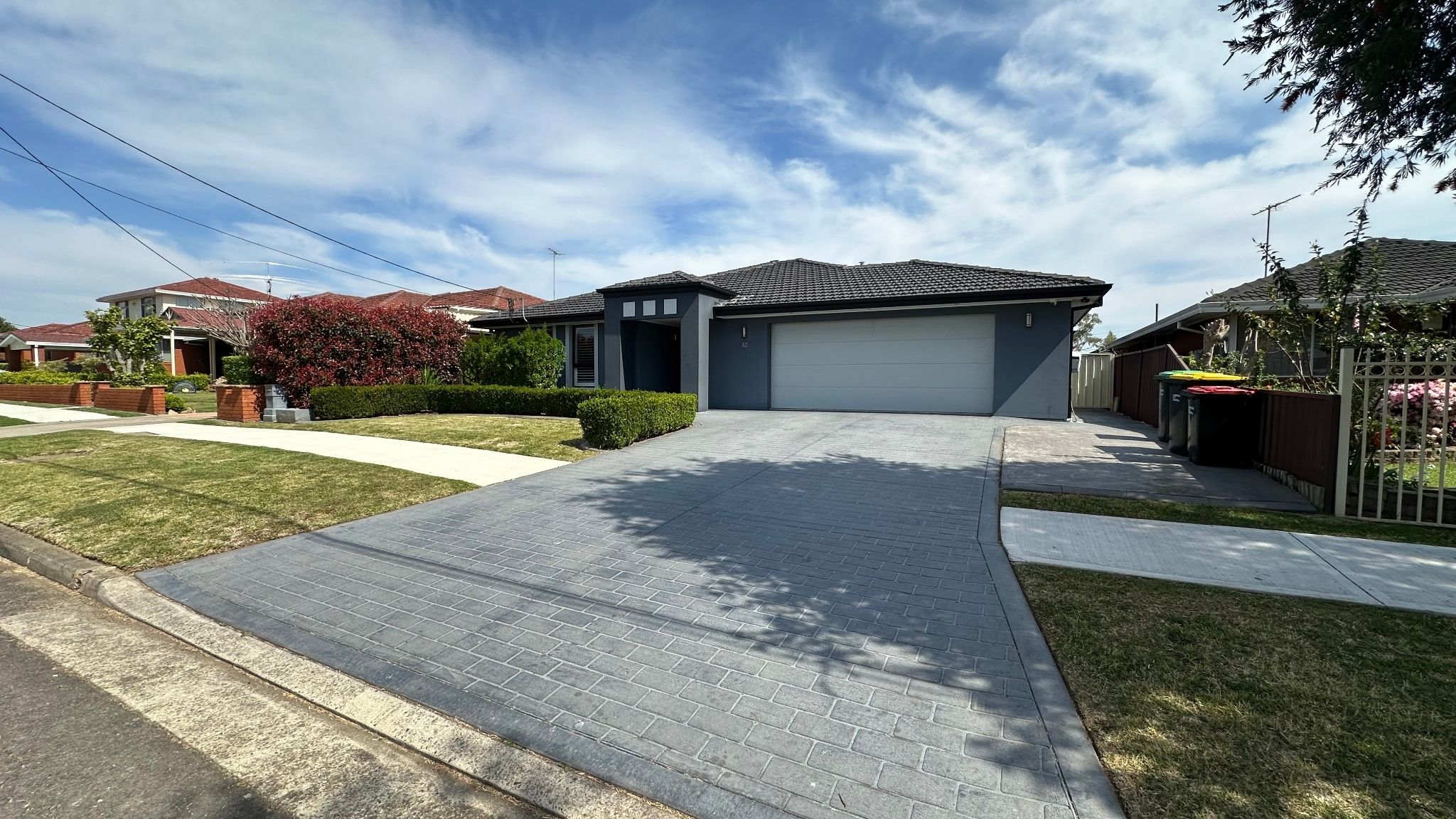 Comfortable 3 bedroom property in Moorebank — Home image 12