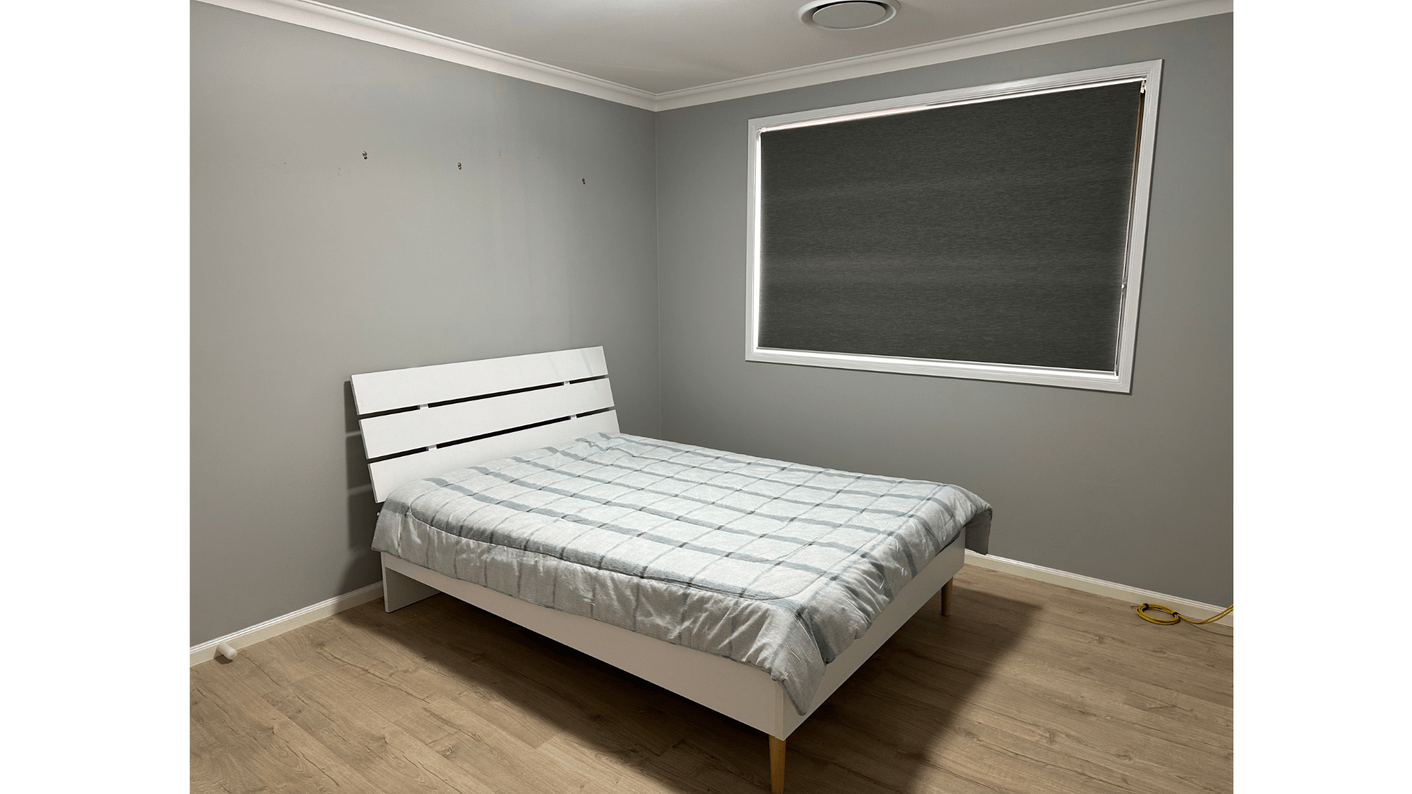 Comfortable 3 bedroom property in Moorebank — Home image 2
