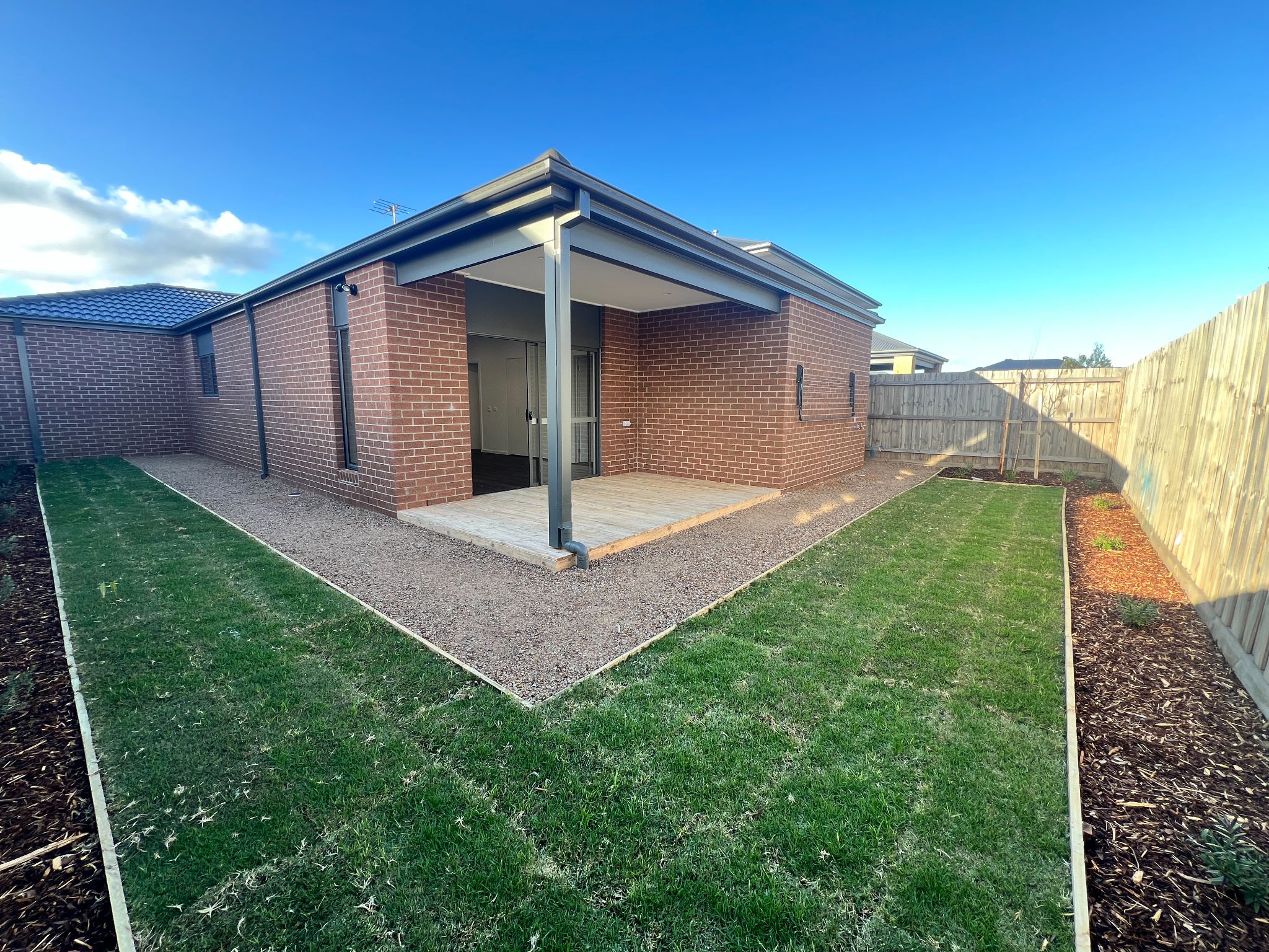 Safe, Durable & Comfortable Living in Clyde – 2+OOA Robust SDA Home — Home image 6