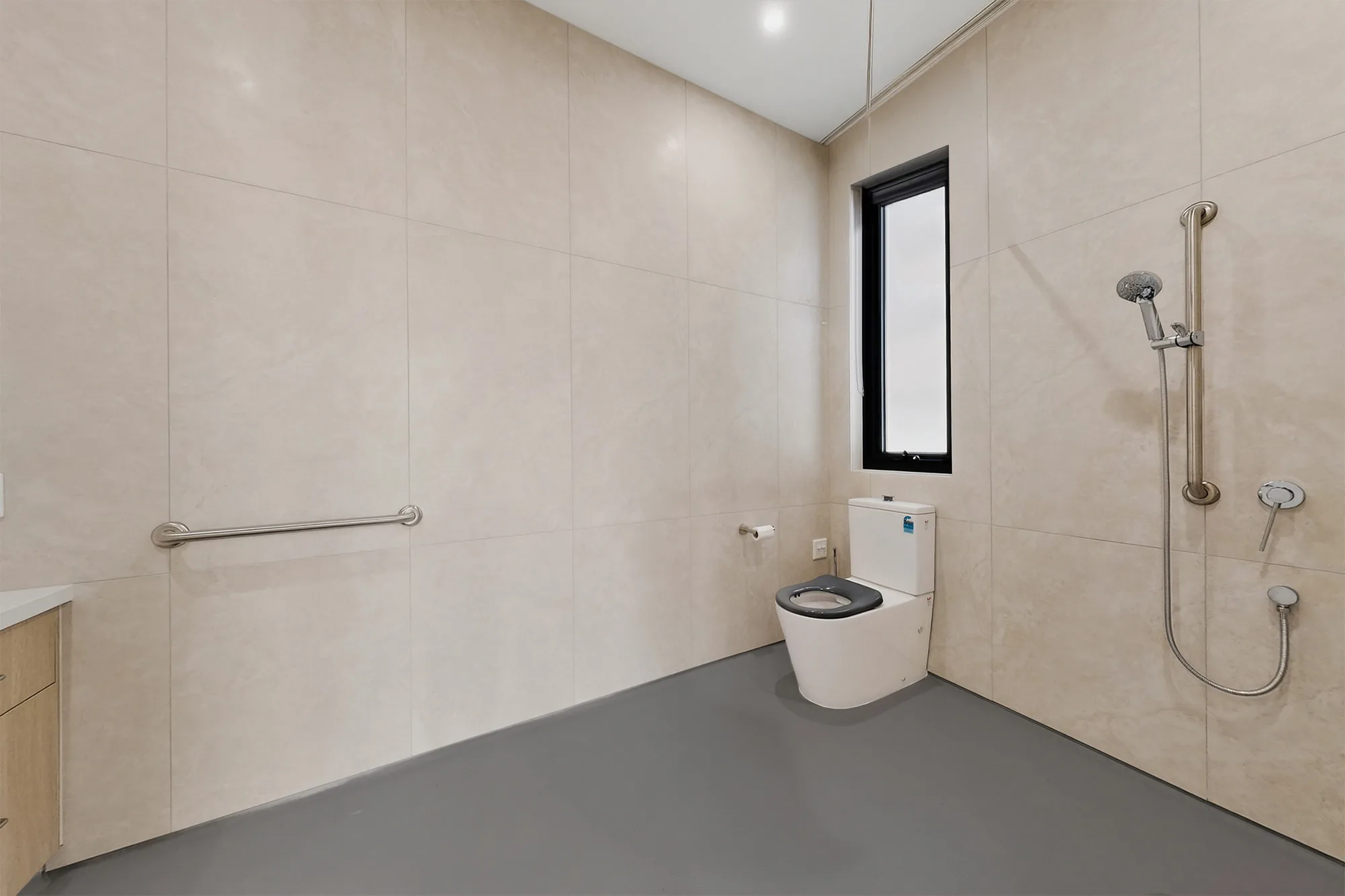 Bulleen HPS IL FA Category SDA - 3 Ensuites + OOA — Home image 4