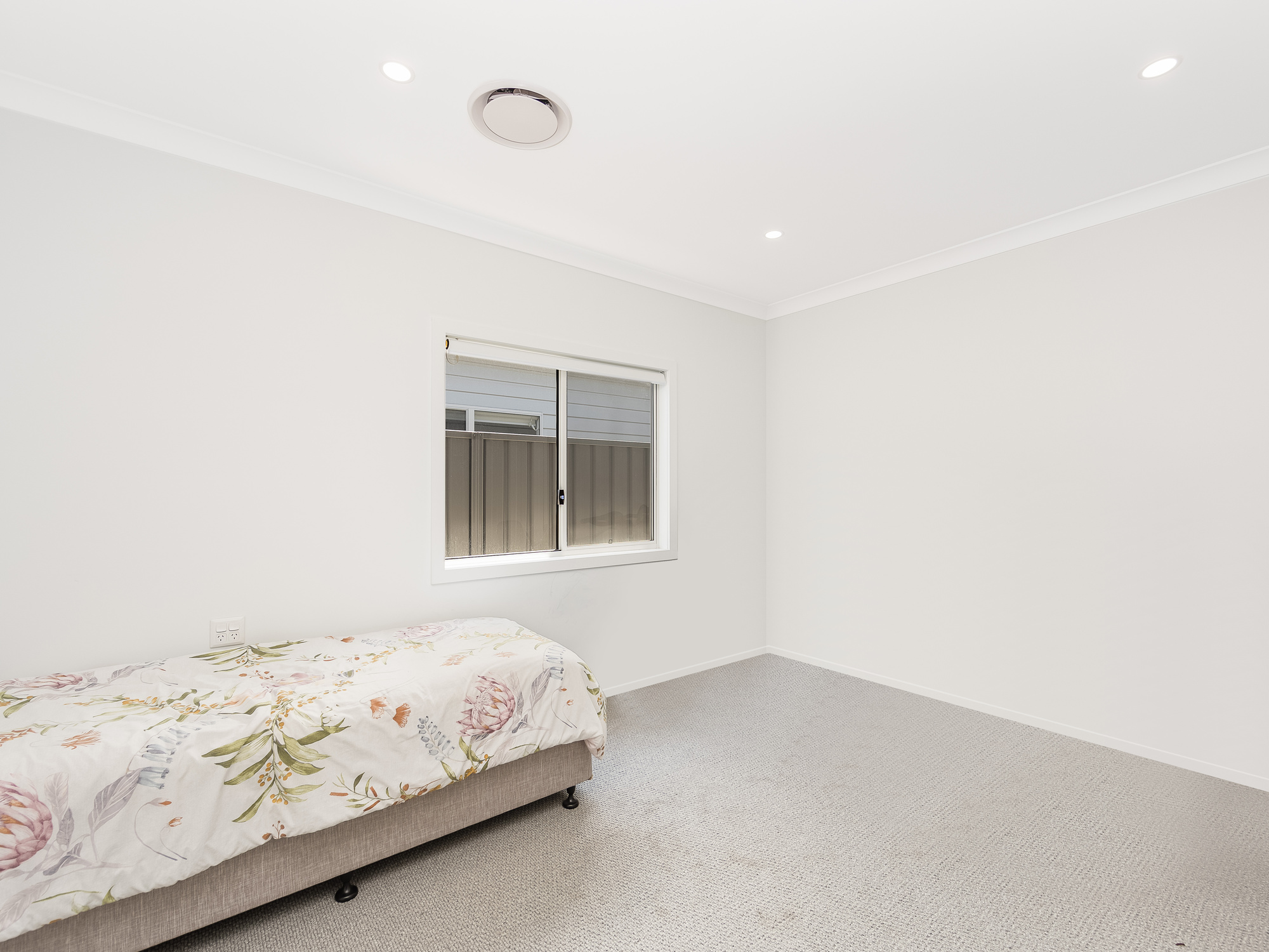 Accessible Living in Beautiful Lake Macquarie – SDA High Physical Support Home — Home image 7