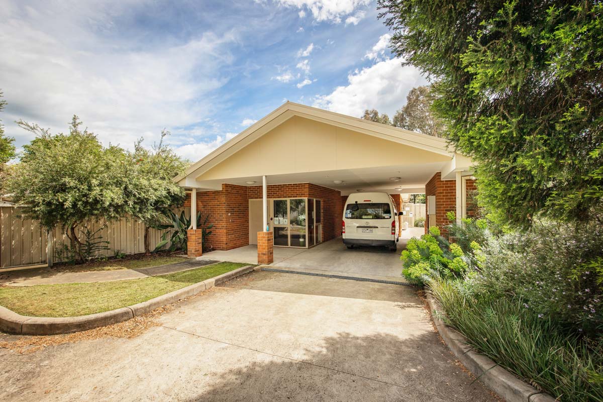 Enjoy living in a quiet, friendly neighbourhood with close access to shops. — Home image 2