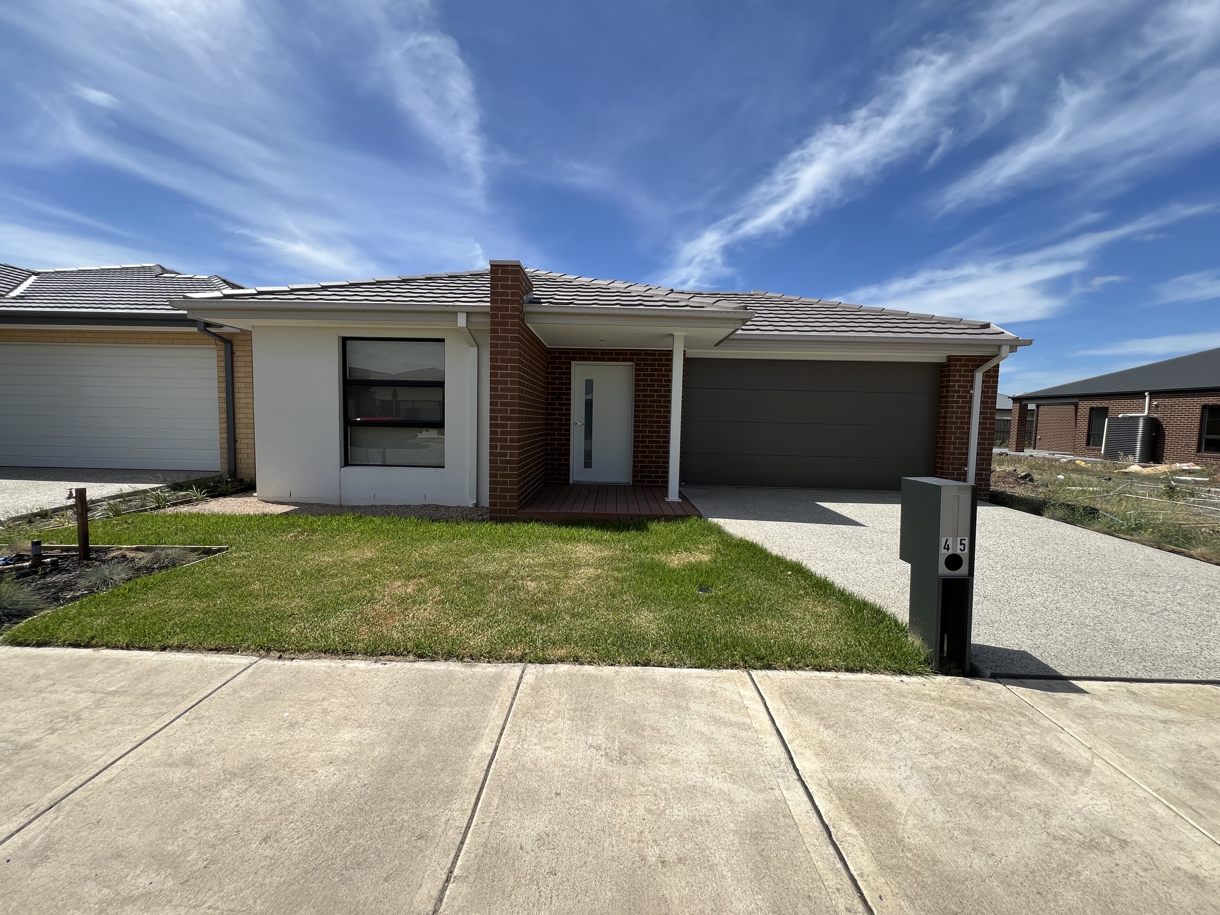 Sunbury — Home image 2