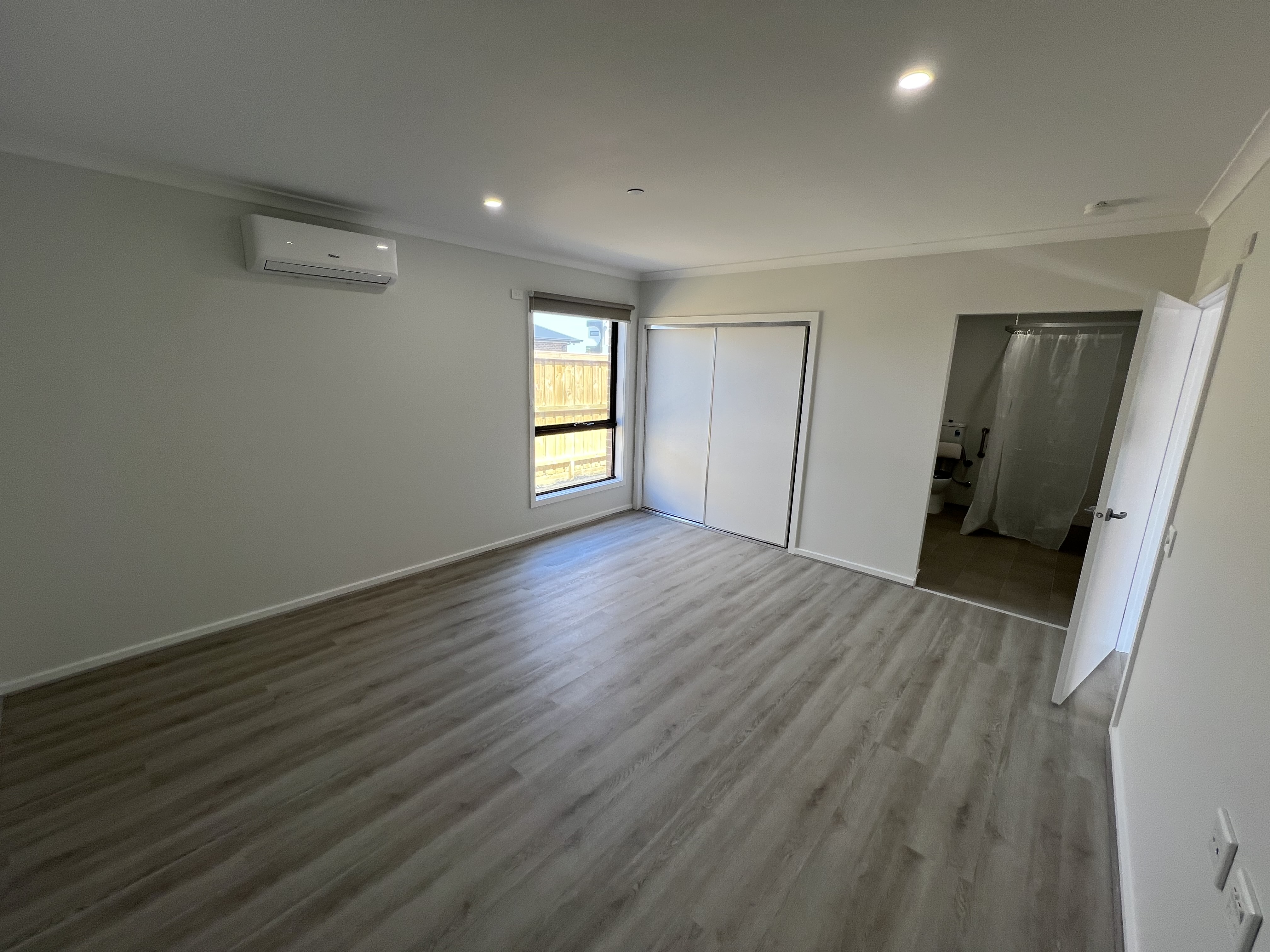 Sunbury — Home image 8