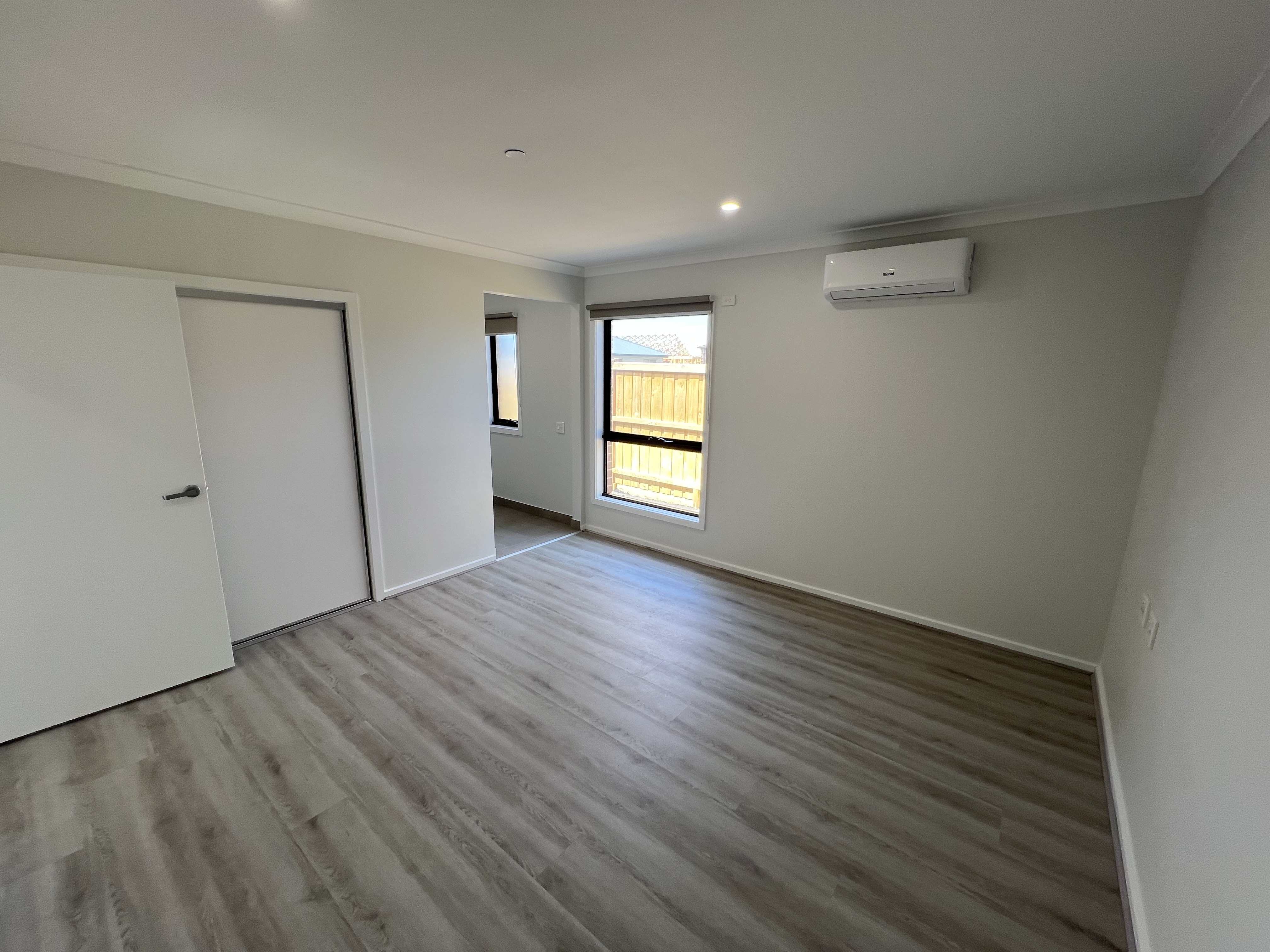 Sunbury — Home image 9