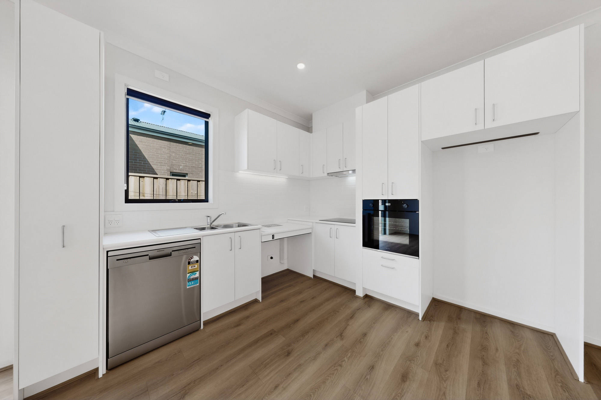 INDEPANTANT LIVING AT ITS BEST IN THIS CO-LIVING HOME — Home image 9