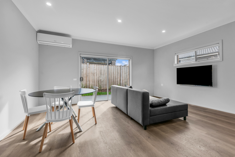 Robust SDA | Two Independent Living Environments | OOA Included — Home image 5