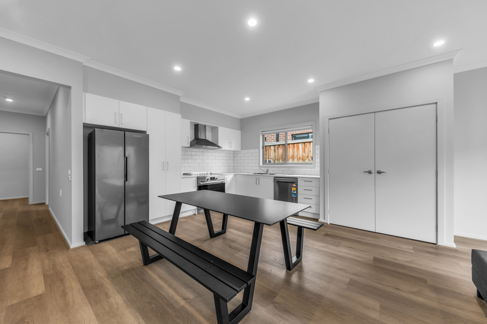 Robust SDA | Two Independent Living Environments | OOA Included — Home image 10