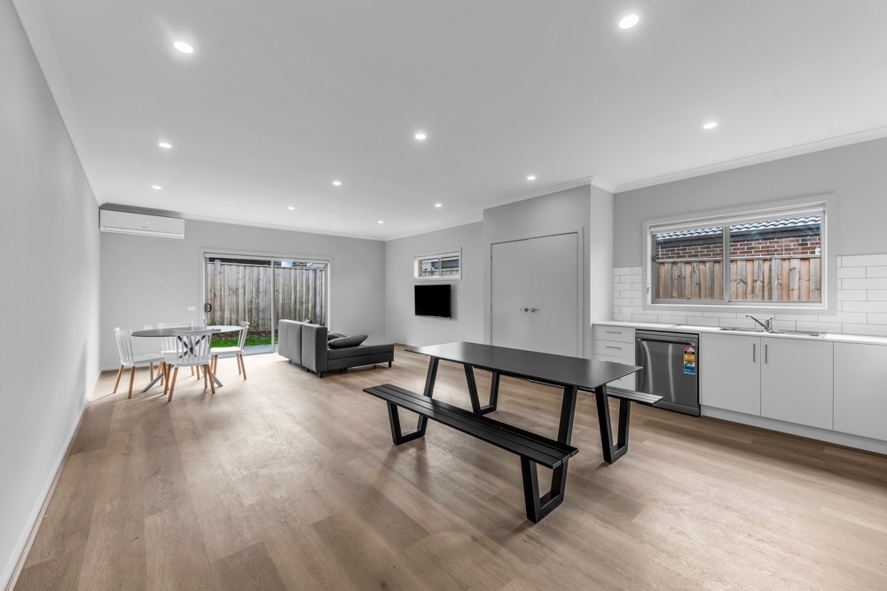 Robust SDA | Two Independent Living Environments | OOA Included — Home image 12