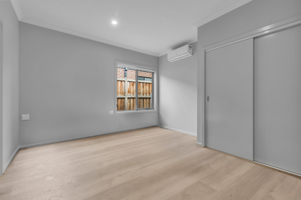 Robust SDA | Two Independent Living Environments | OOA Included — Home image 18