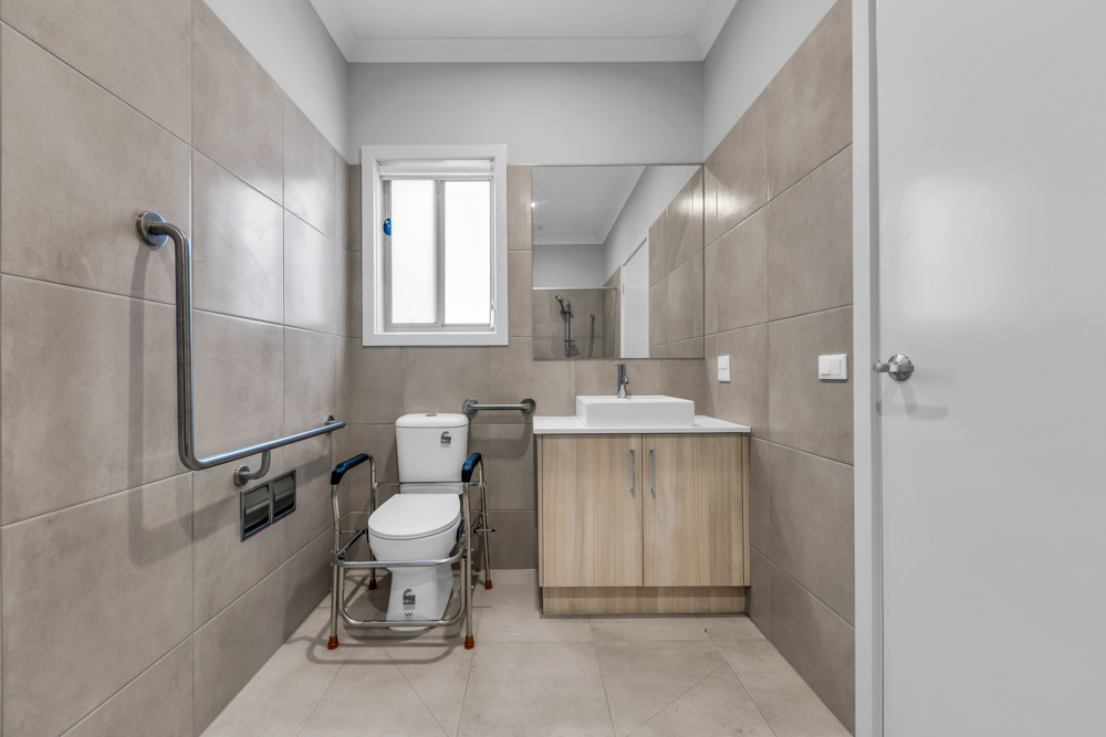 Robust SDA | Two Independent Living Environments | OOA Included — Home image 20