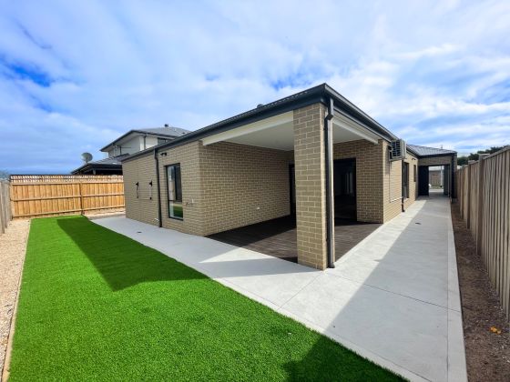 CODRINGTON HPS - CHARLEMONT, VIC — Home image 8