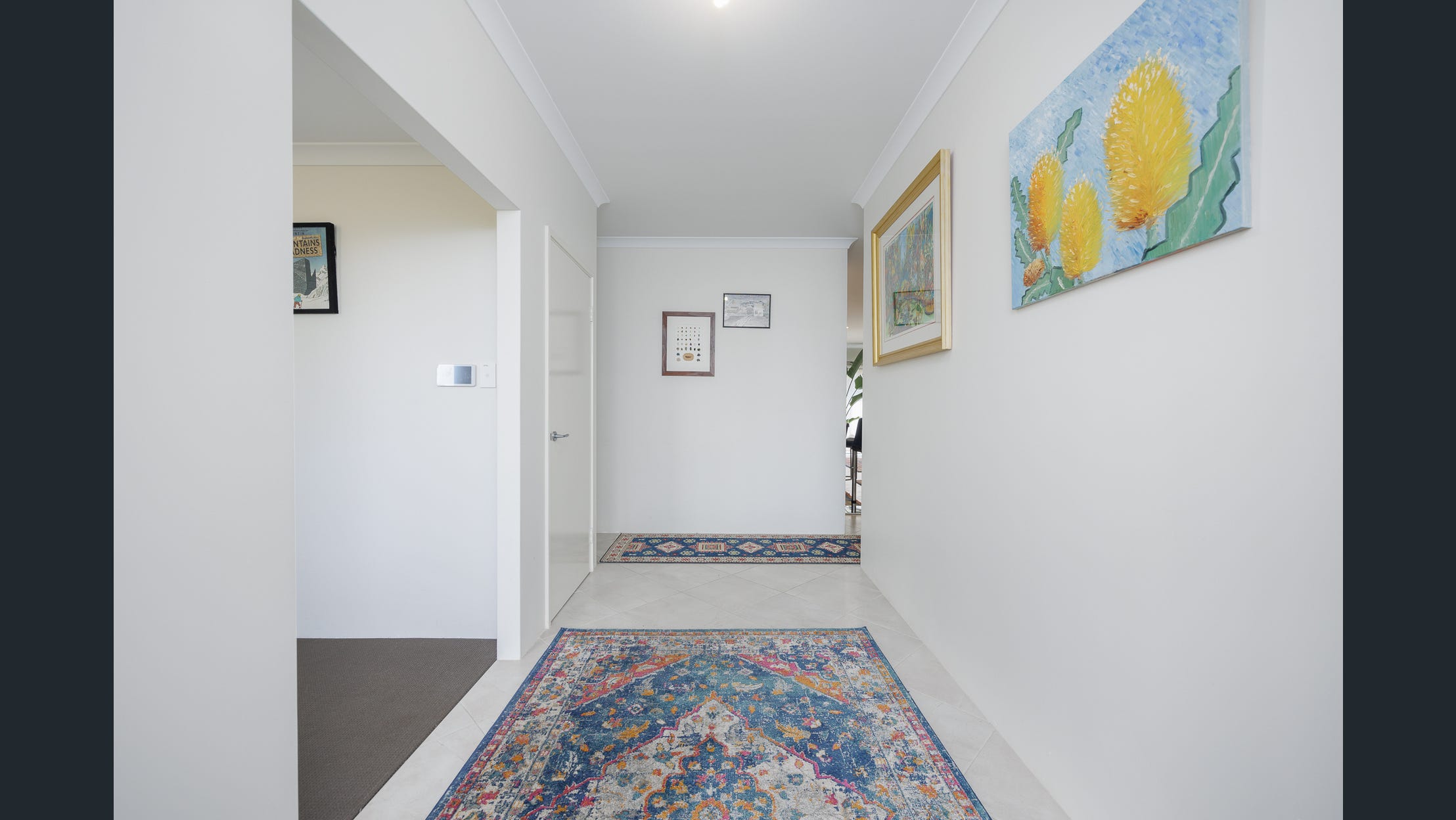 Beautiful SIL Home fully accessible — Home image 3