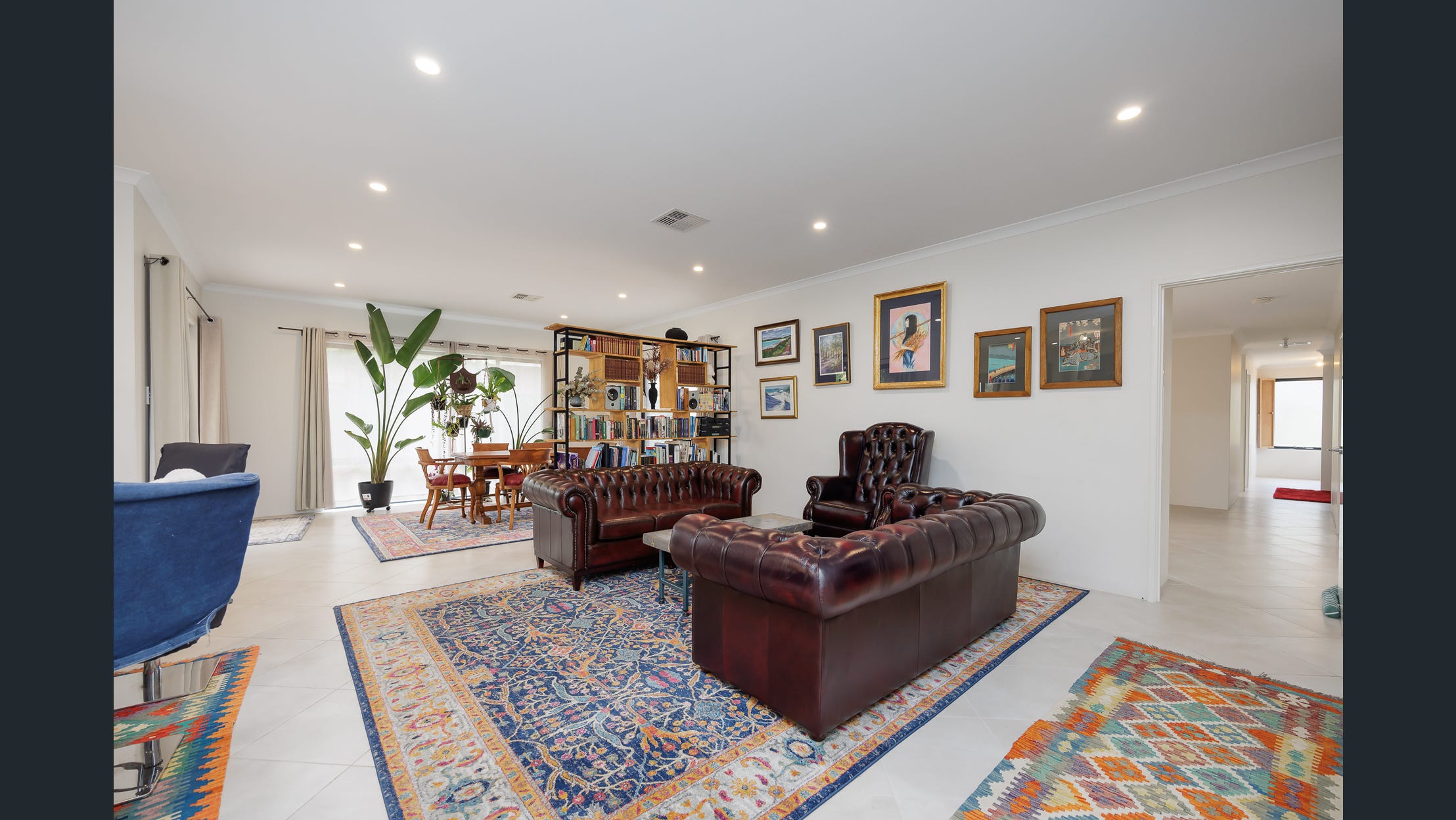 Beautiful SIL Home fully accessible — Home image 18