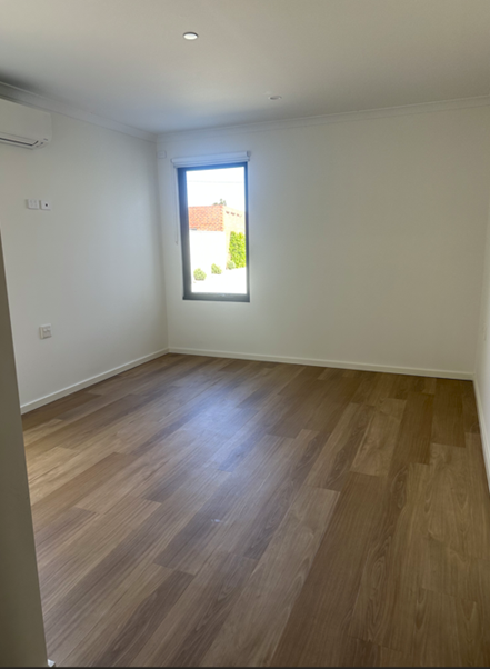 2 vacancies - Daly St, Belmont — Home image 5