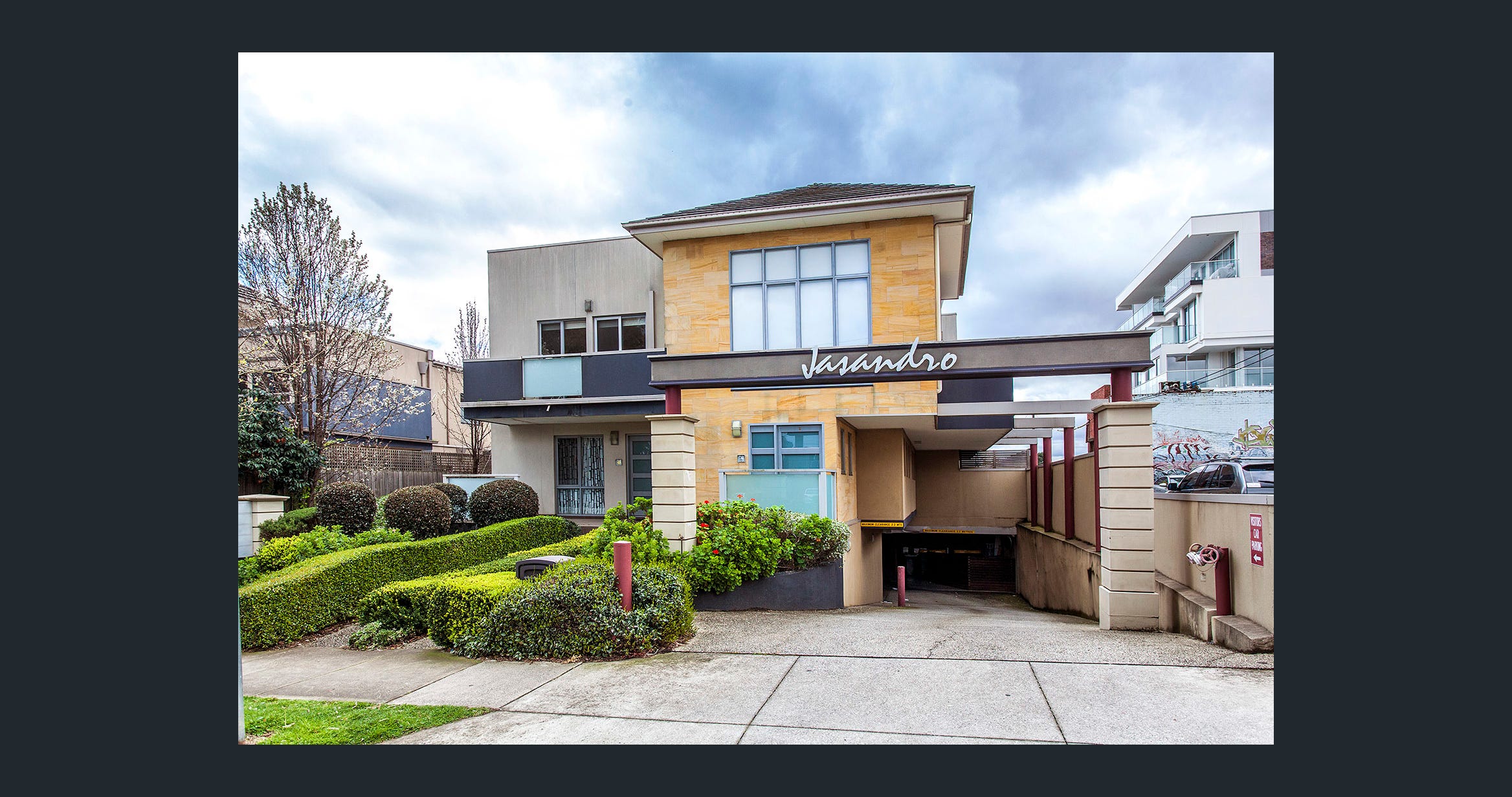 KENILWORTH PARADE IVANHOE - Single Participant - 2 Bedroom — Home image 3