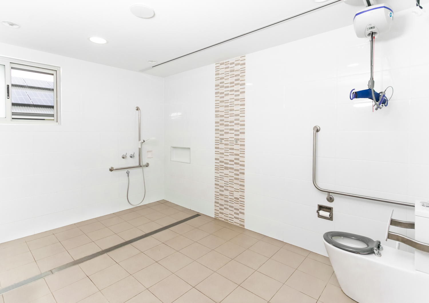 Stunning purpose-built house in East Maitland, Hunter — Home image 6