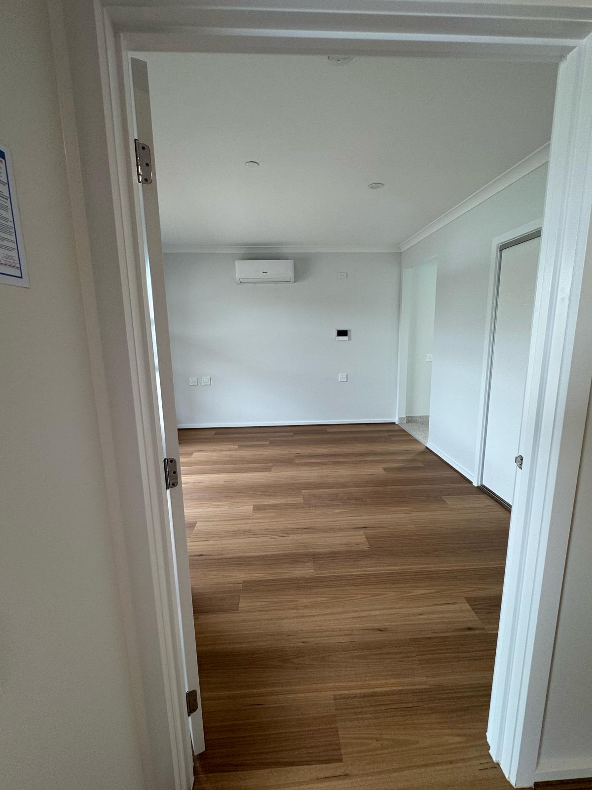 HPS SDA 3 BEDROOM HOUSE AVAILABLE IN ST. ALBANS — Home image 9