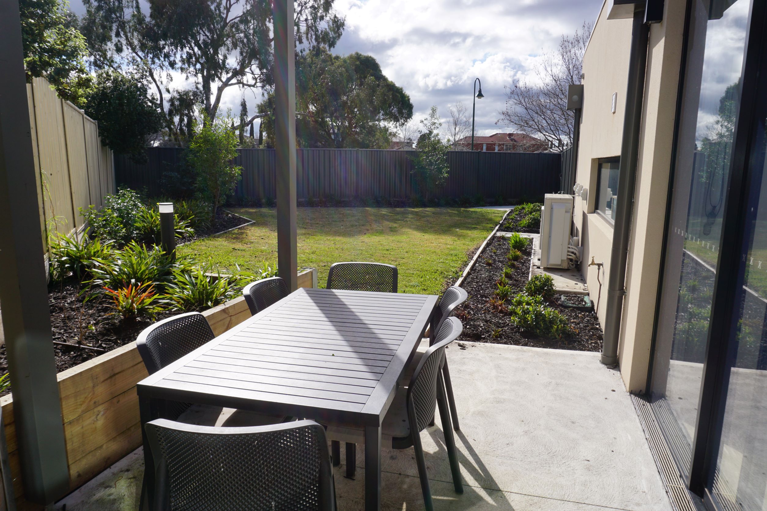Hillside – New, Fully Accessible Three-Bedroom Villa with Modern Amenities — Home image 2