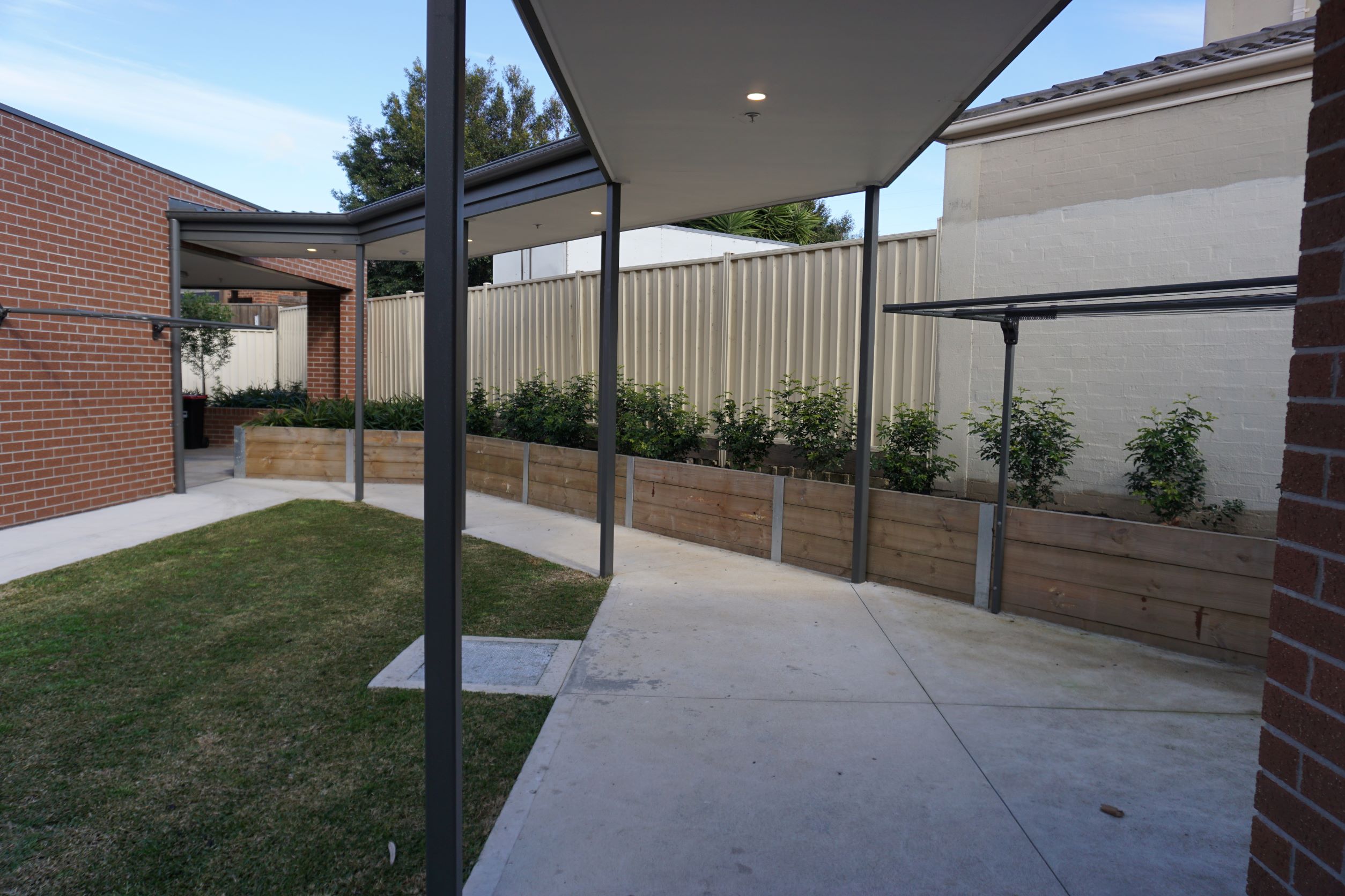Hillside – New, Fully Accessible Three-Bedroom Villa with Modern Amenities — Home image 3