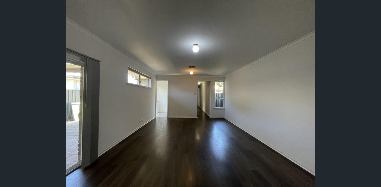 House in Sturt with 18 year old female housmate! — Home image 6