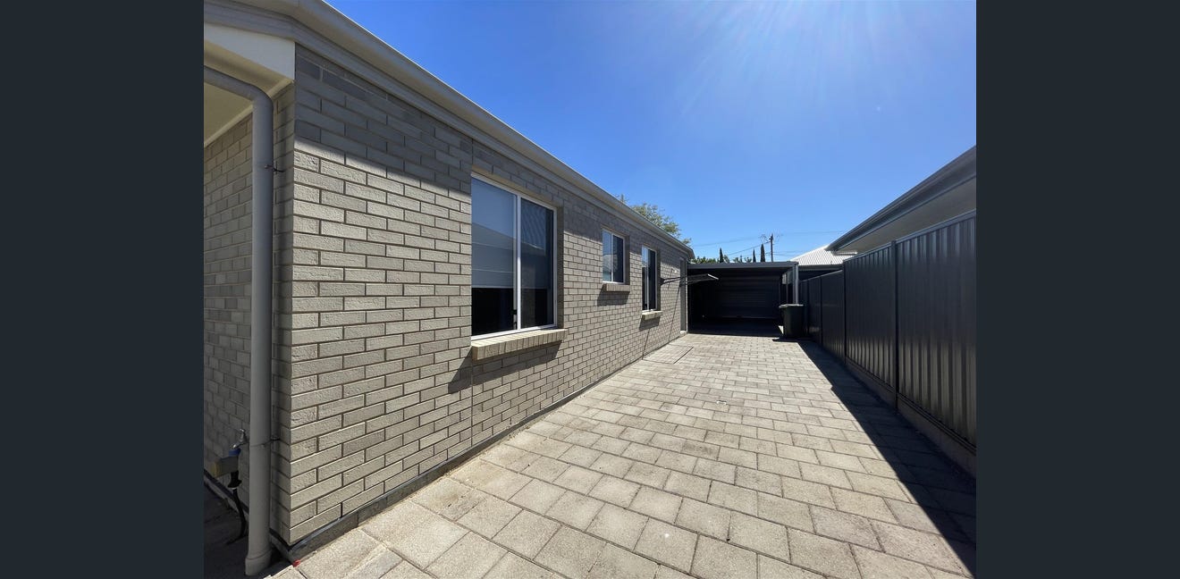 House in Sturt with 18 year old female housmate! — Home image 12