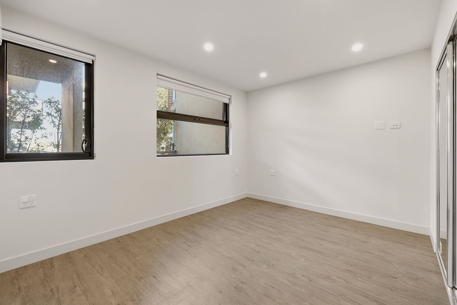 Modern High Physical Support Living in the Heart of Brunswick — Home image 7