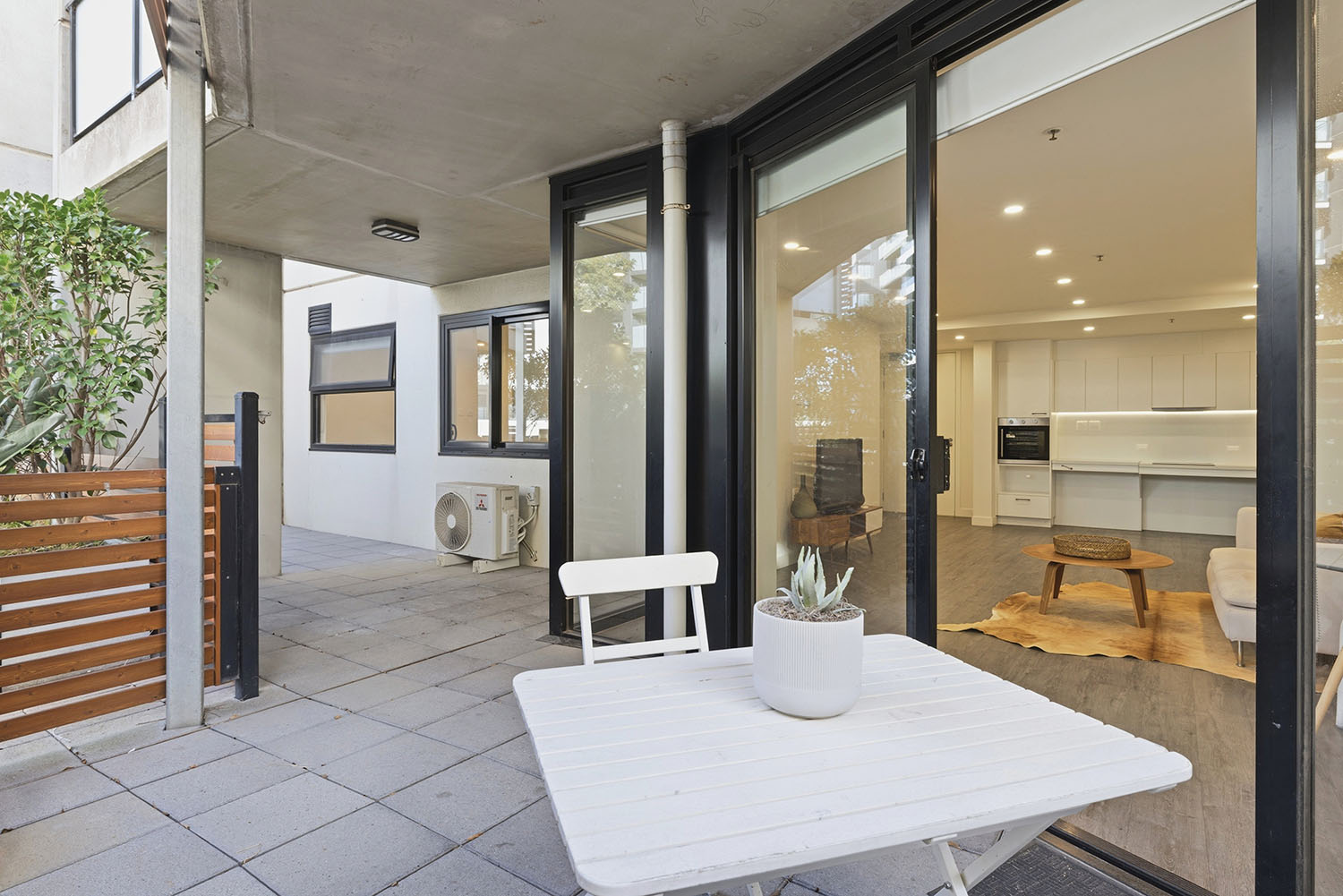 Modern High Physical Support Living in the Heart of Brunswick — Home image 10