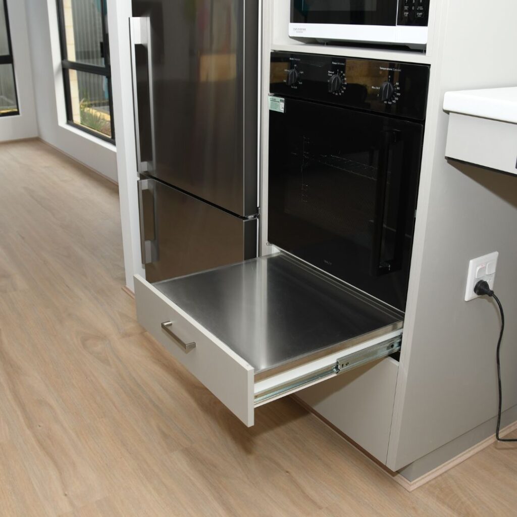 High Physical Support Home in HILBERT — Home image 6
