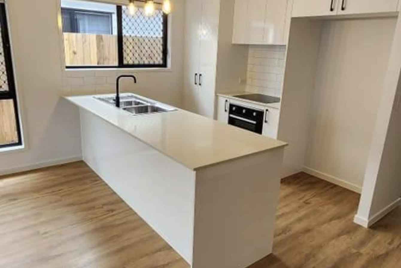 SIL - Park Ridge (ILO, MTA or STA considered) — Home image 5