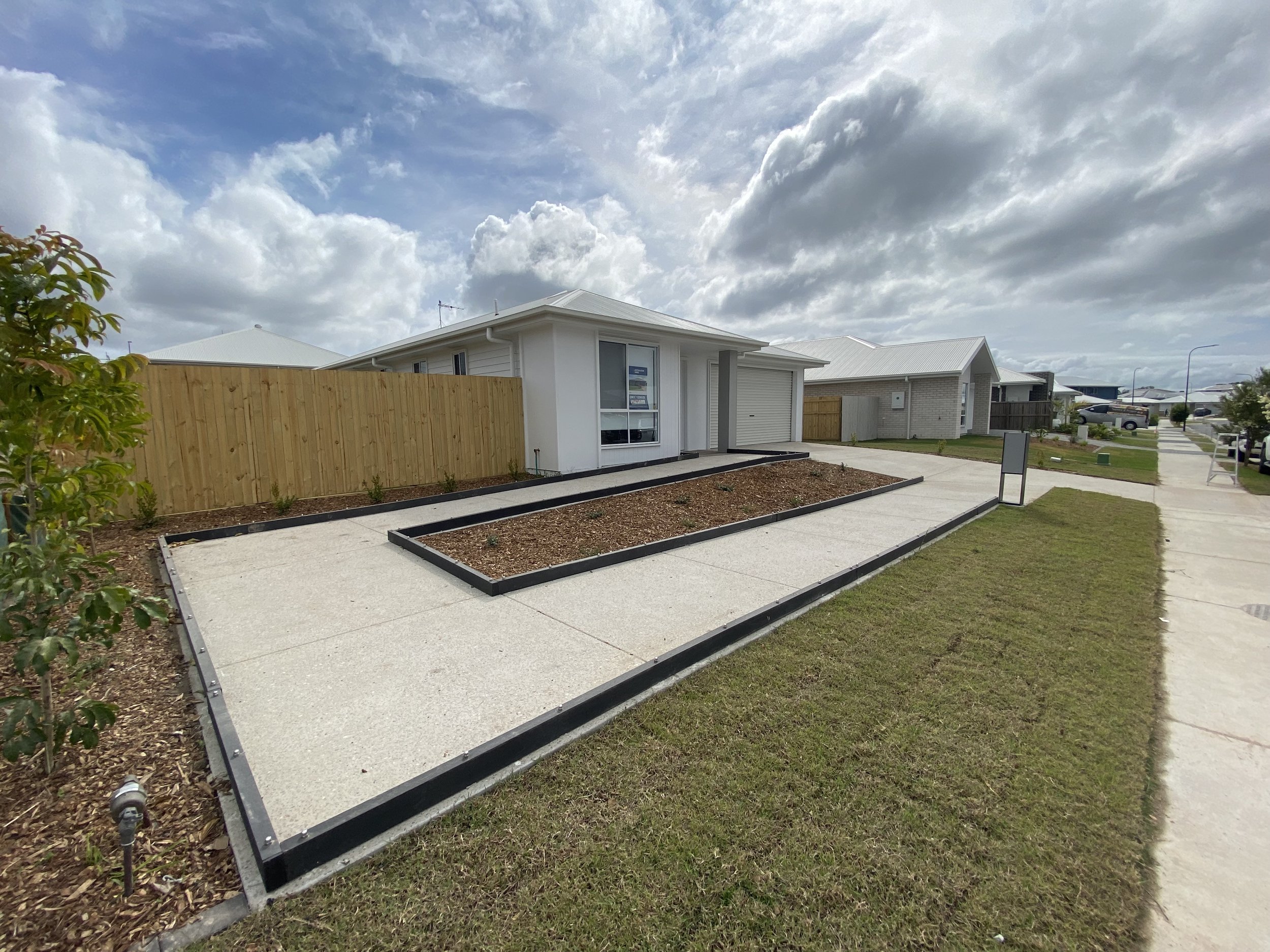 Under-Construction High Physical Support Home in Coastal Redland Bay — Home image 2
