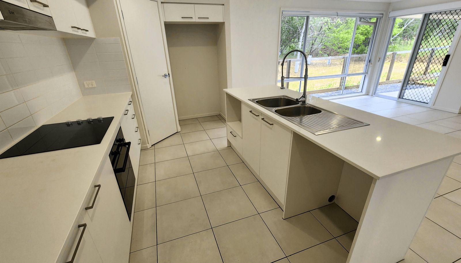 ROSEWOOD - SIL,MTA, STA — Home image 9