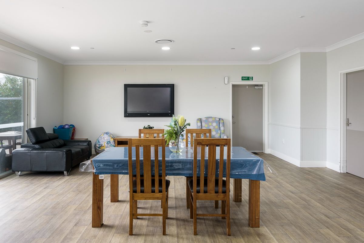 Comfortable and stylish independent living in Fletcher — Home image 38
