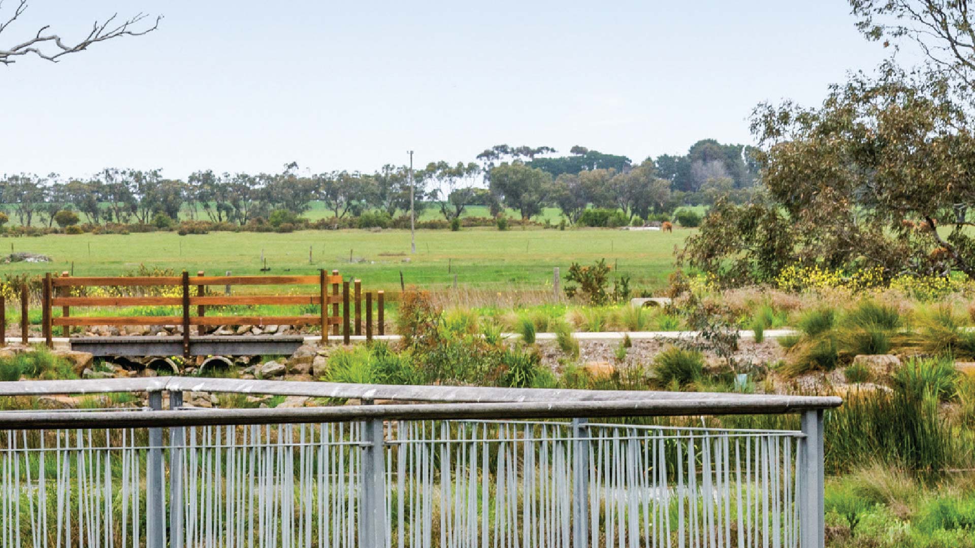 Prime Location Situated at Surf Coast Highway — Home image 3