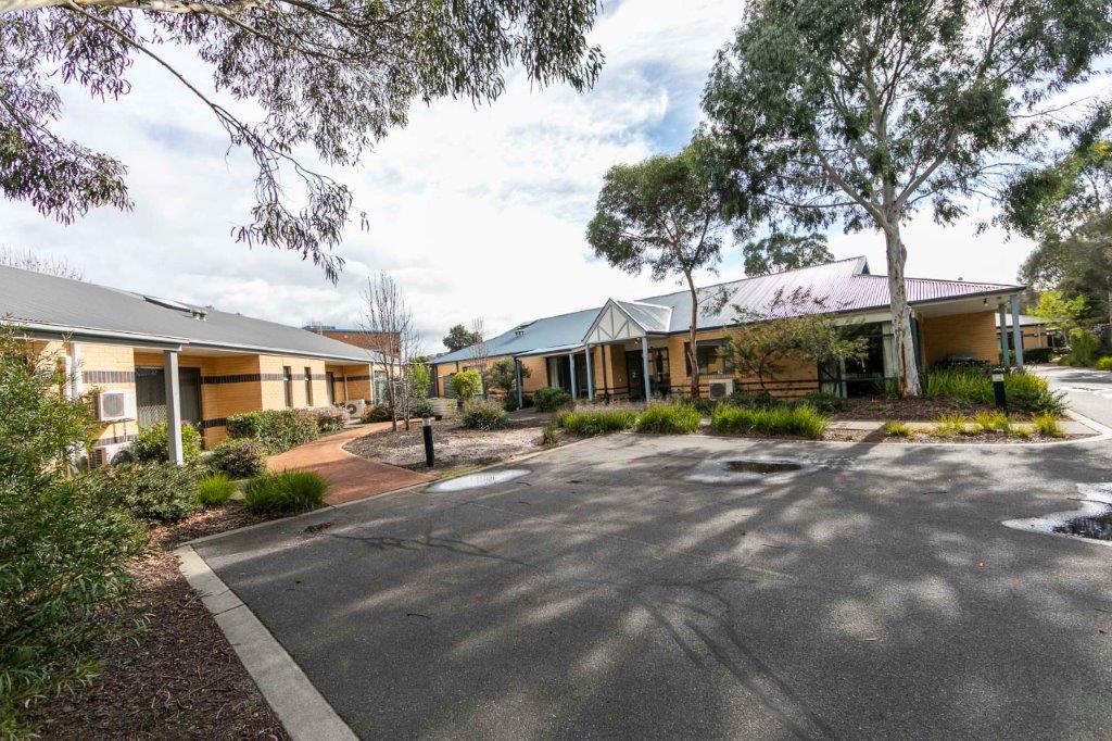 Seeking male resident in High Physical Support house in Thornbury — Home image 6