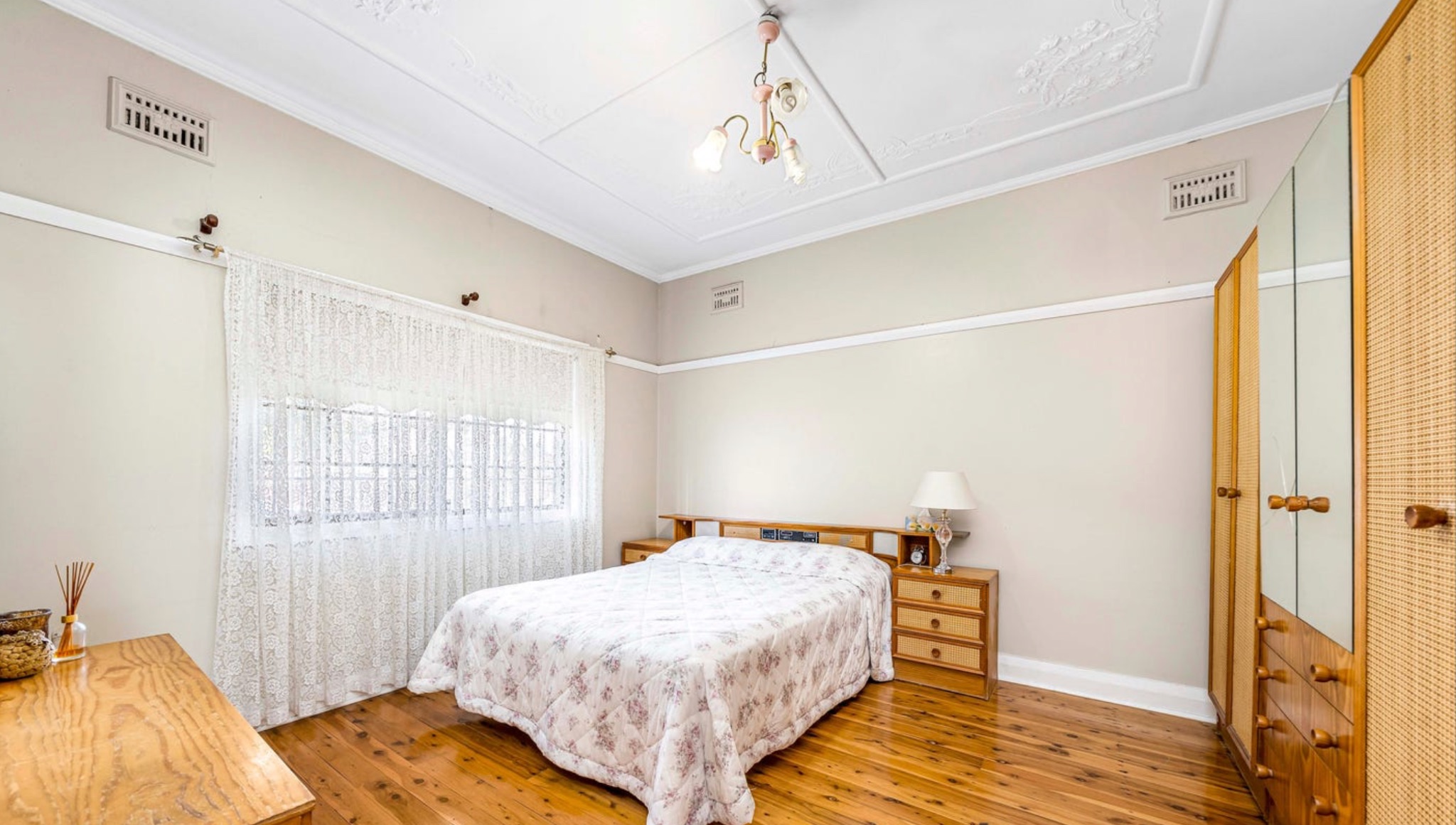 Strathfield South Retreat — Home image 5