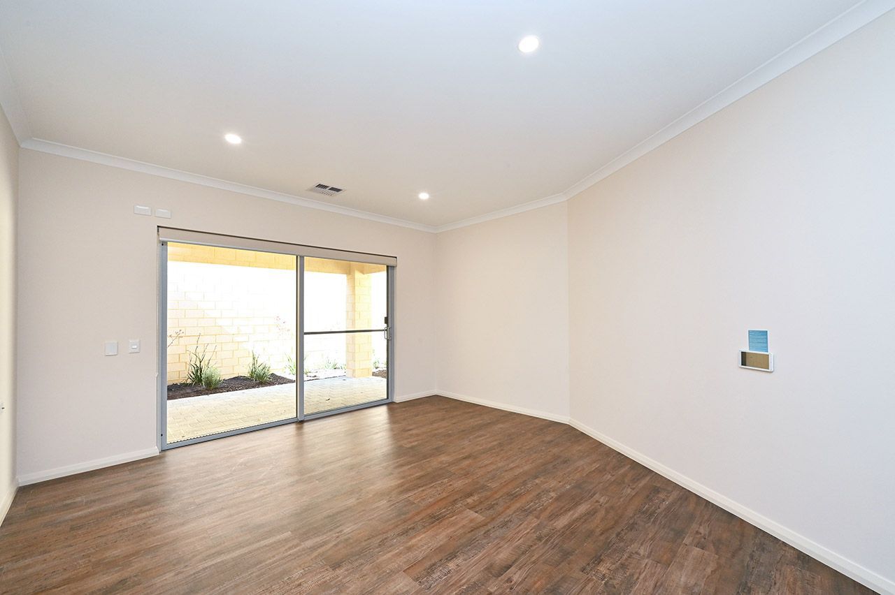 Solo Parkside Villa Living in Balga — Home image 5